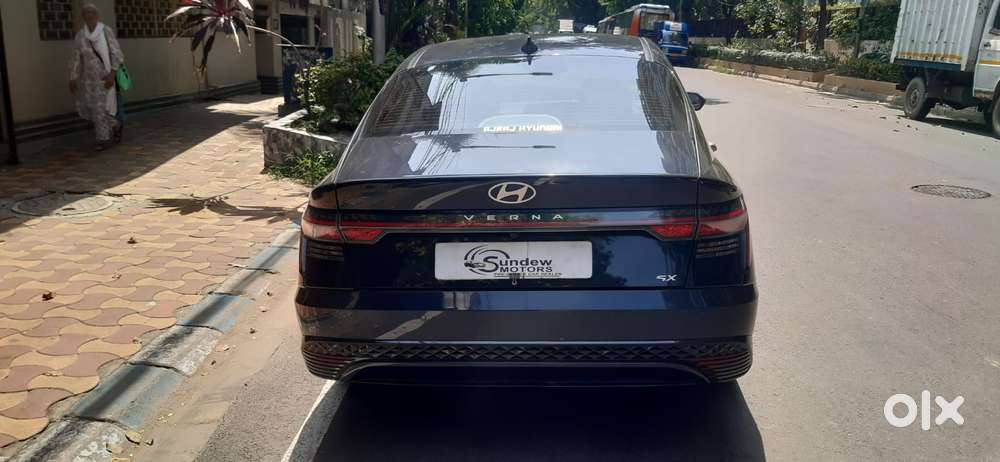 Hyundai Verna 1.5 Sx (o) Vtvt Ivt, 2024, Petrol