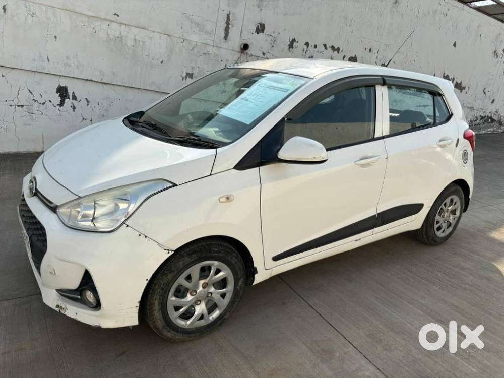 Hyundai Grand I10 1.2 Crdi Sportz Option, 2017, Diesel