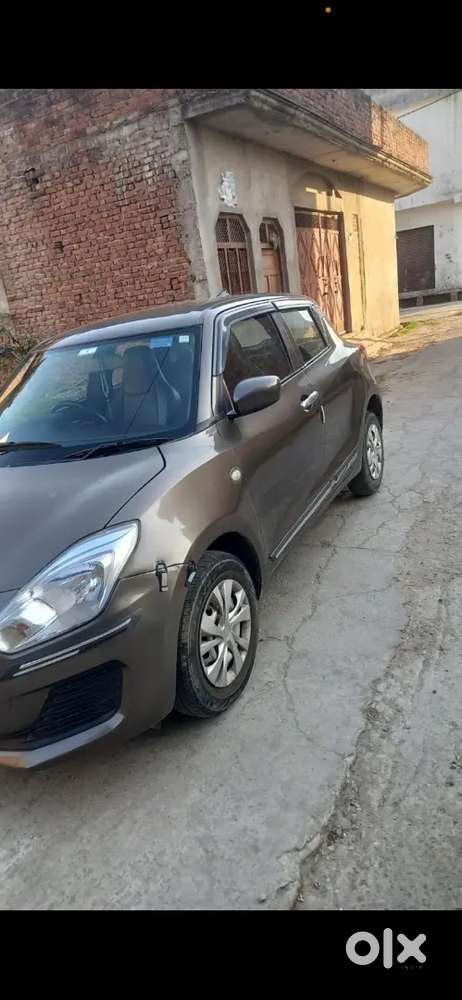 Maruti Suzuki Swift 2022 Petrol 72000 Km Driven