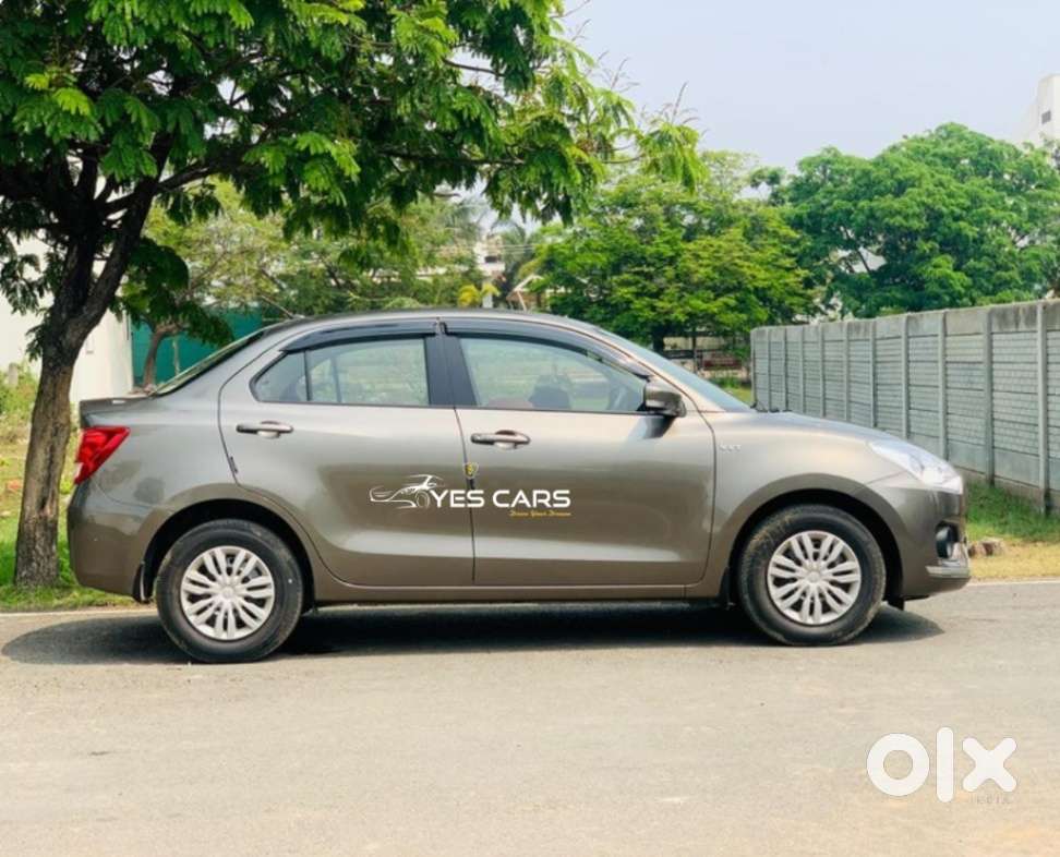 Maruti Suzuki Dzire 1.2 Vxi Amt, 2019, Petrol