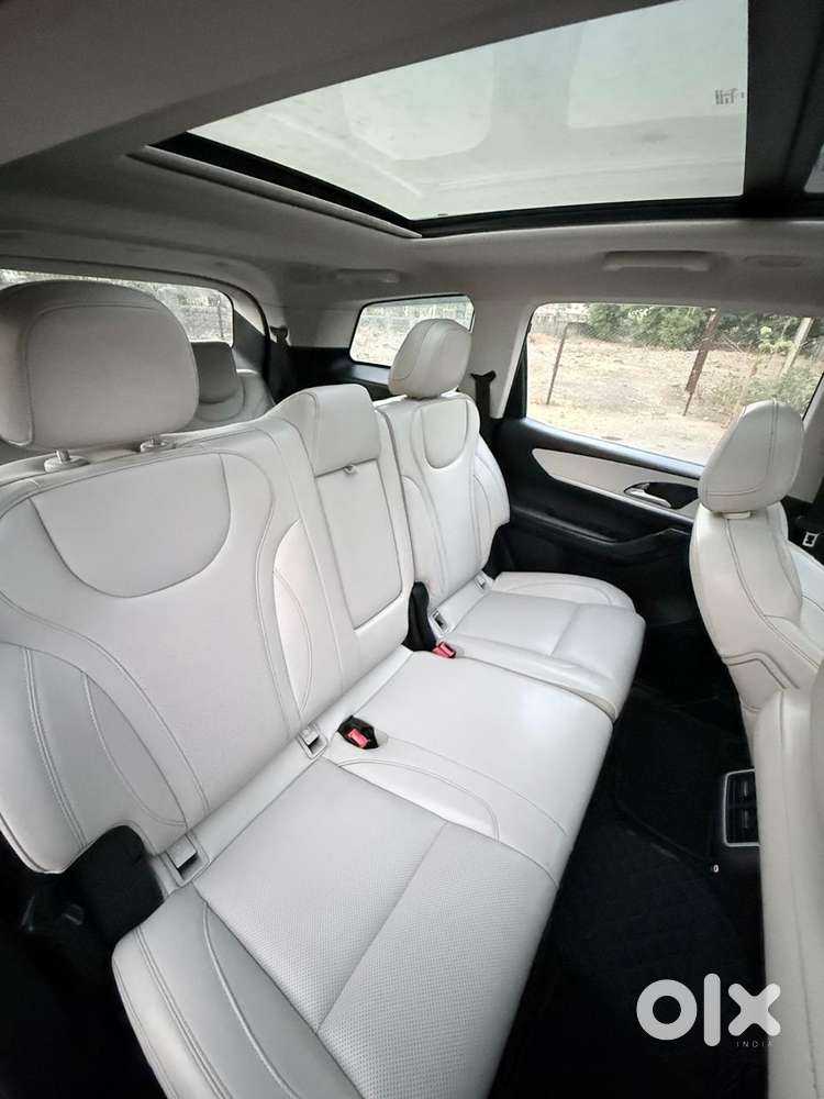 Mahindra Xuv700, 2023, Diesel