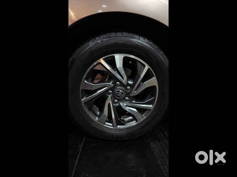 Toyota Innova Crysta 2.4 G Mt, 2022, Diesel