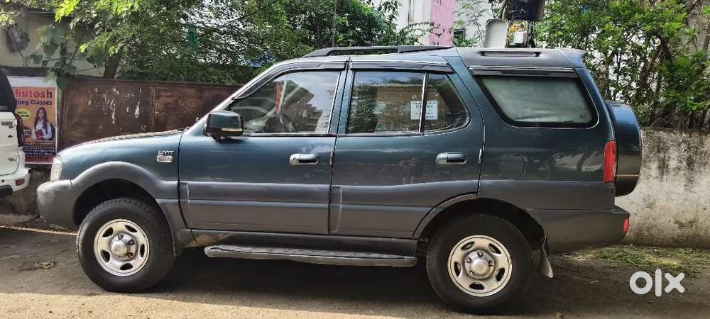 Tata Safari Vx Dicor 2011 New Tyre