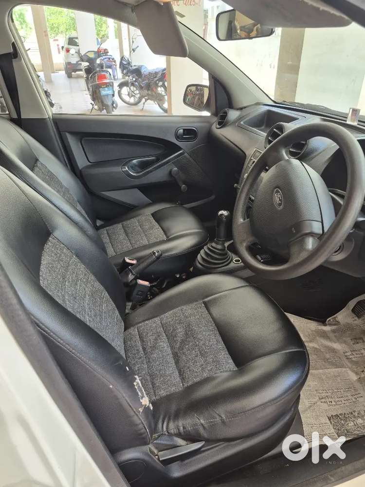 Ford Figo 2012 Petrol 88500 Km Driven