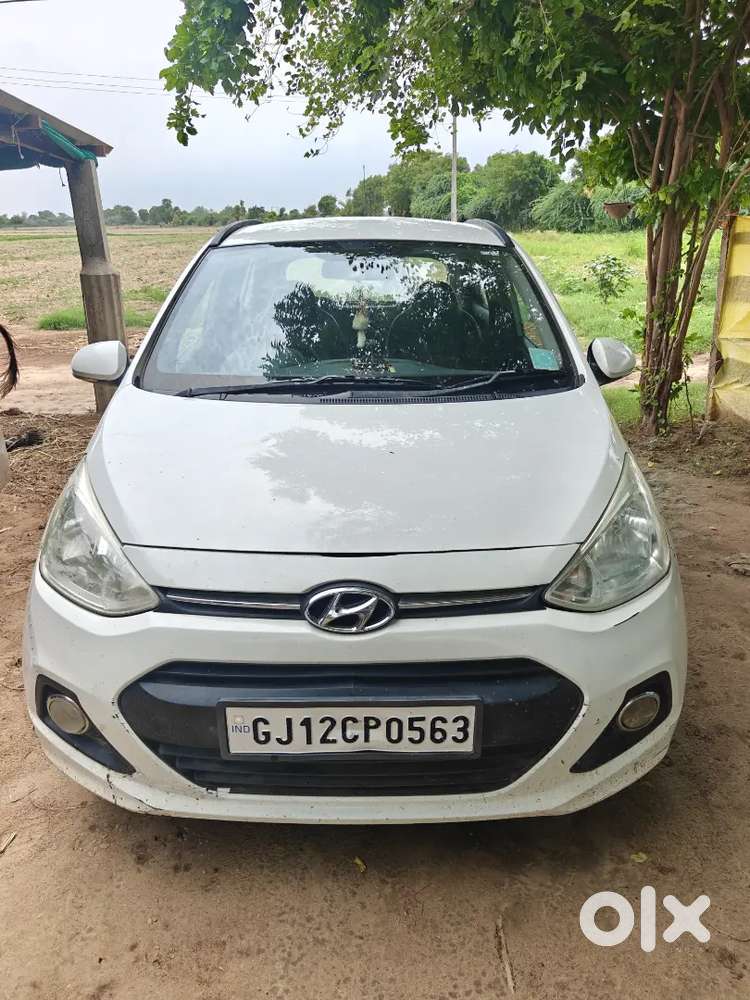 Hyundai Grand I10 Sportz Petrol 2016