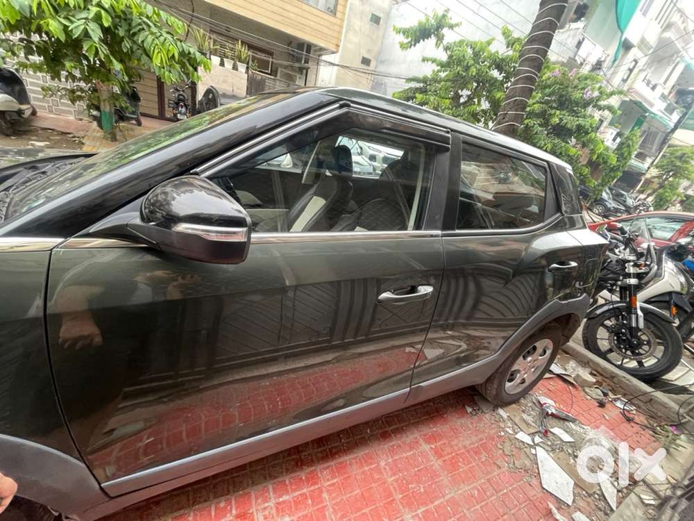 Mahindra Xuv 3xo Mx3 Petrol Manual 2025