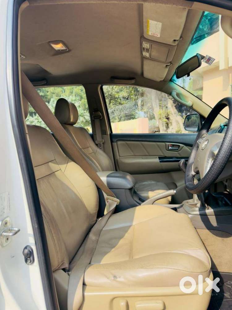 Toyota Fortuner 3.0 4x4 Manual, 2013, Diesel