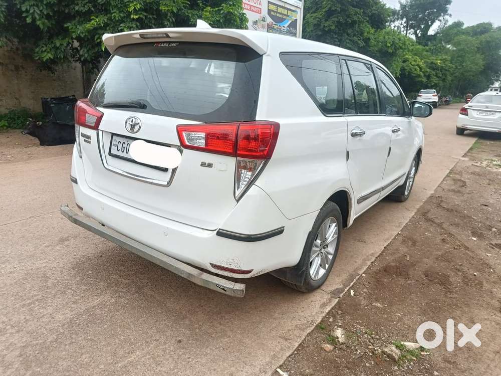 Toyota Innova Crysta 2.8 Z, 2017, Diesel