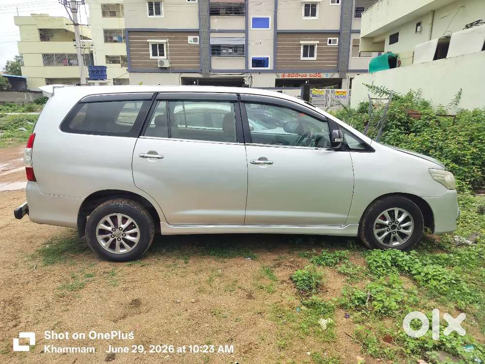Toyota Innova Diesel 2012