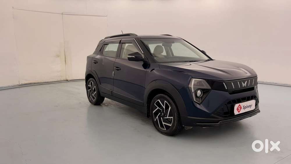 Mahindra Xuv 3xo Ax7l 1.2 Petrol At (pg), 2025, Petrol