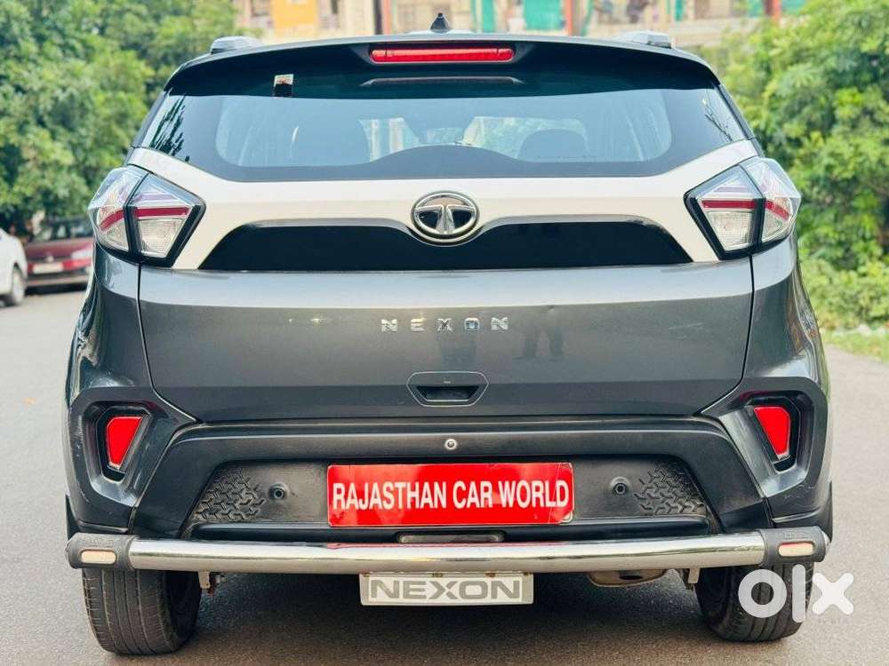 Tata Nexon, 2022, Petrol