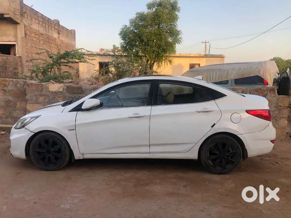 Hyundai Verna 1.6 Crdi 2012