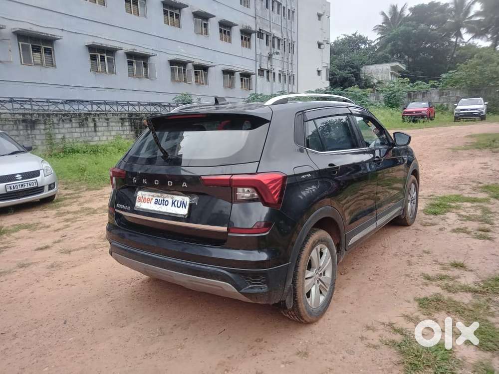 Skoda Kushaq 1.0 Tsi Ambition, 2022, Petrol