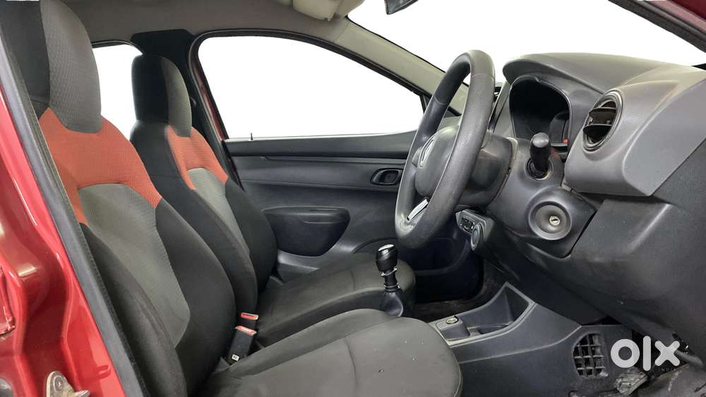 Renault Kwid Rxt, 2015, Petrol