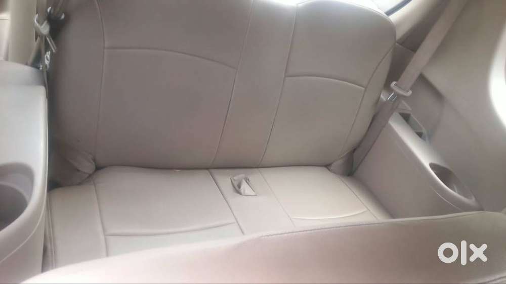 2015 Maruti Suzuki Ertiga Lxi Petrol 7 Seater &ndash; 1.03 Lakh Km