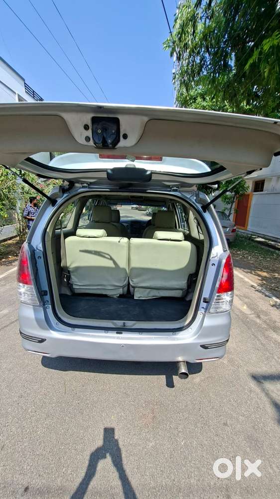 Toyota Innova 2.5 G (diesel) 7 Seater, 2009, Diesel