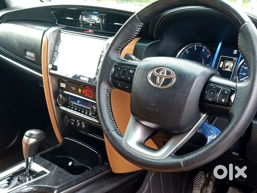 Toyota Fortuner 4x2 At, 2024, Diesel