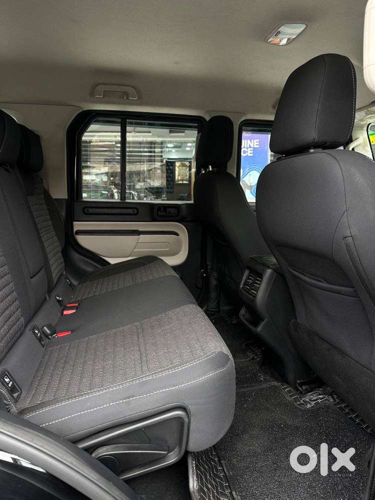 Mahindra Thar Roxx Mx3 Rwd Diesel, 2025, Diesel