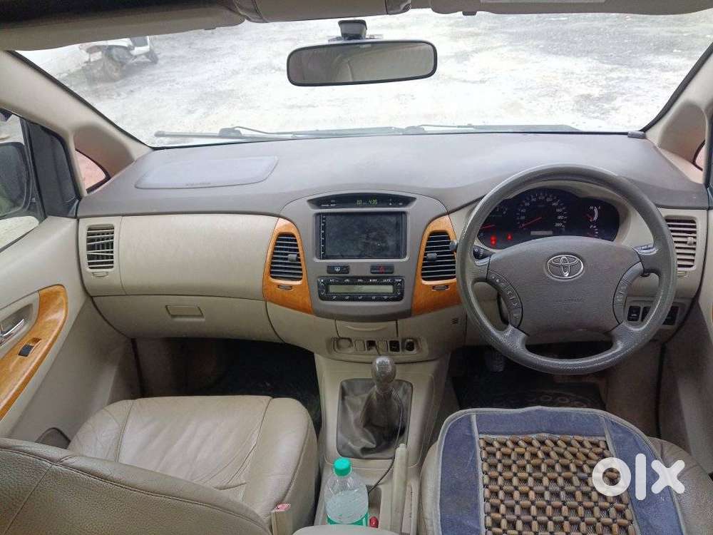 Toyota Innova 2.5 Vx 7 Str Bs-iii, 2011, Diesel