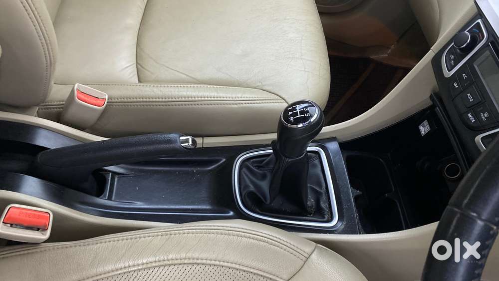 Maruti Suzuki Ciaz 1.5 Alpha Shvs Petrol, 2018, Petrol