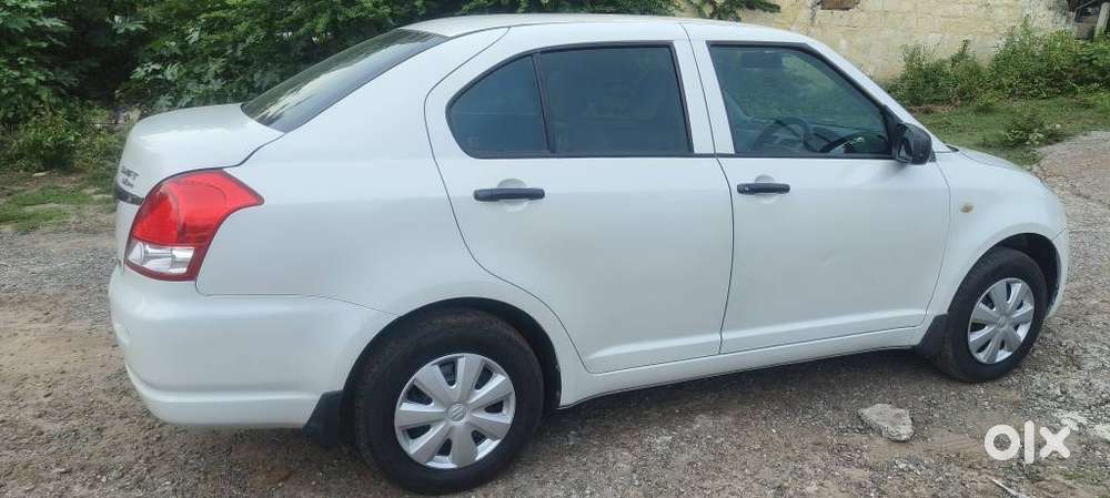 Maruti Suzuki Swift Dzire 1.3 Lxi, 2011, Petrol