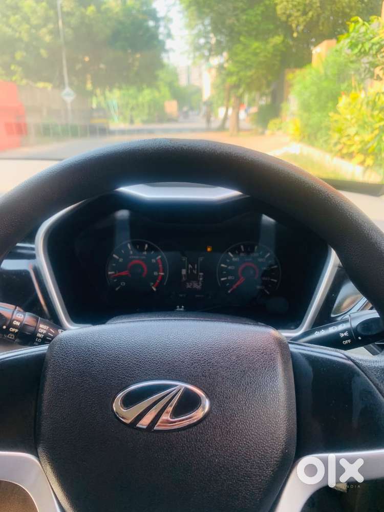 Mahindra Kuv 100, 2017, Petrol