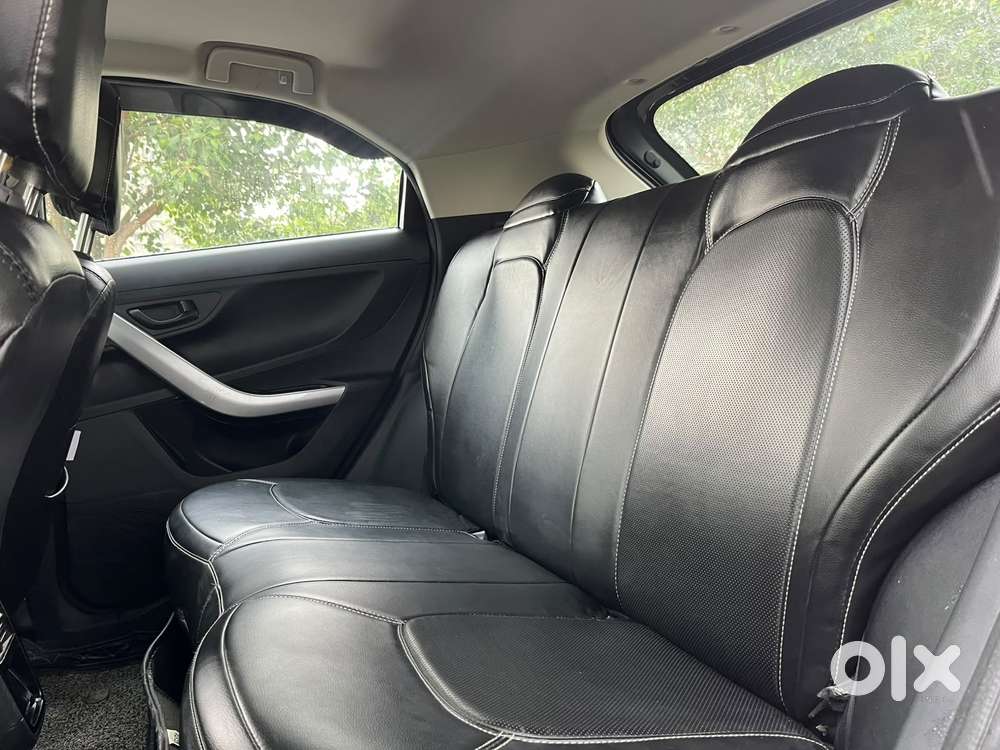 Tata Nexon 1.2 Revotron Xm Plus (s), 2023, Petrol