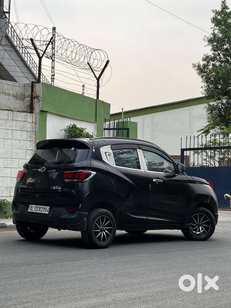 Mahindra Kuv 100 Mahindra-kuv-100-d75-k2, 2016, Petrol