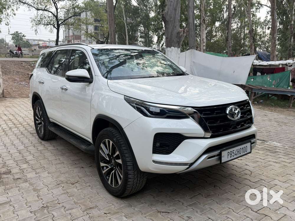 Toyota Fortuner 3.0 4x2 Automatic, 2022, Diesel