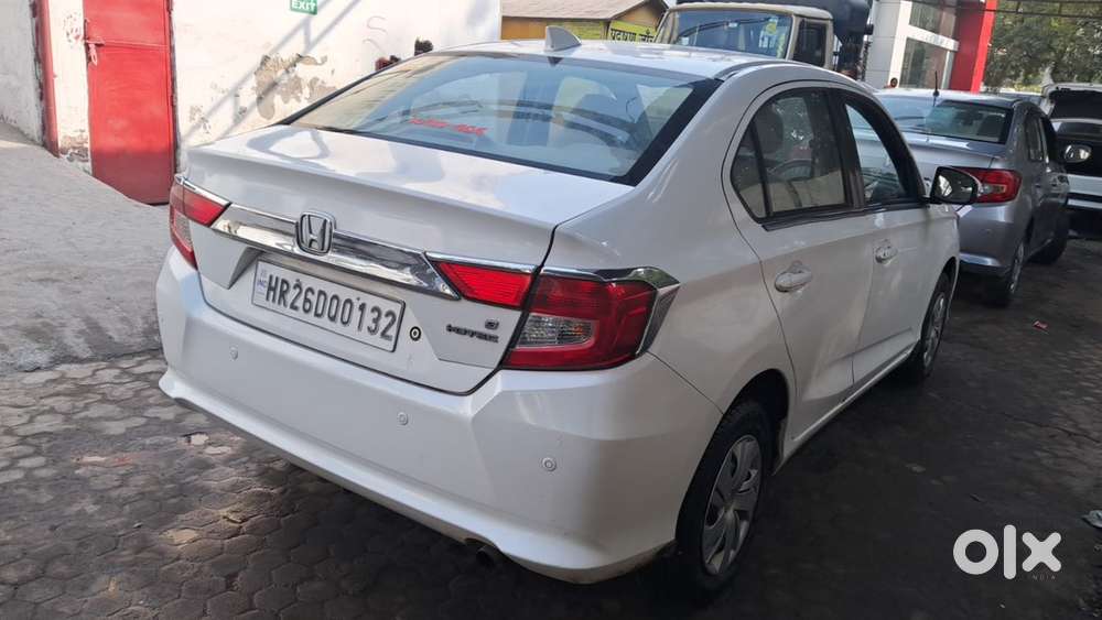 Honda Amaze Diesel 2018 Manual/ Well Maintained