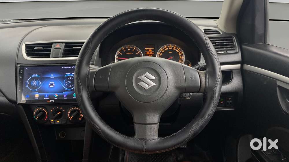 Maruti Suzuki Swift 2011-2014 Vxi, 2013, Petrol