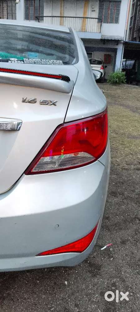 Hyundai Verna 2016 Diesel 80000 Km Driven