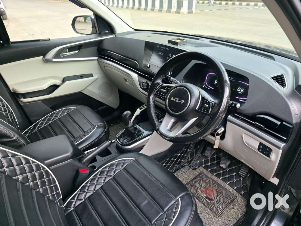 Kia Carens 1.5 Prestige 7 Str, 2023, Petrol