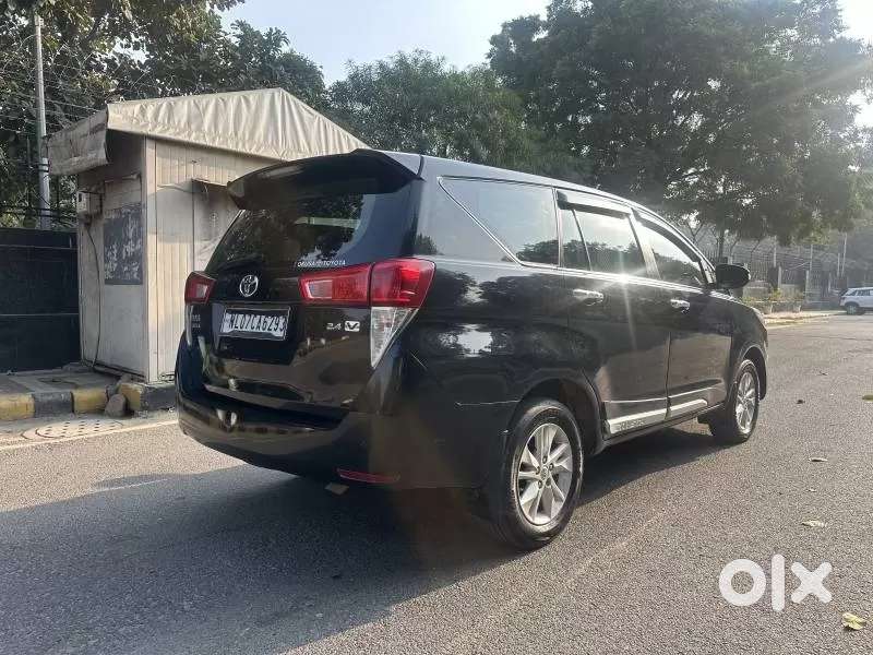 Toyota Innova Crysta [2020-ongoing] 2.4 Vx 7 Str, 2020, Diesel