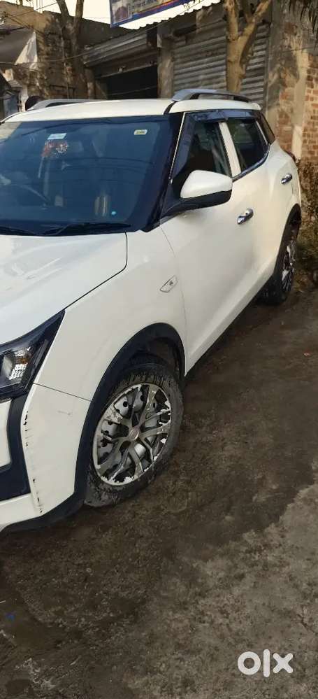 Mahindra Xuv300 Turbosport 2023 Petrol 40000 Km Driven