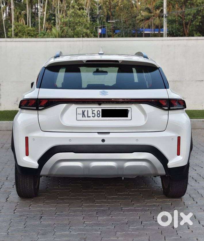 Maruti Suzuki Fronx Delta Plus 1.2 Ags, 2023, Petrol