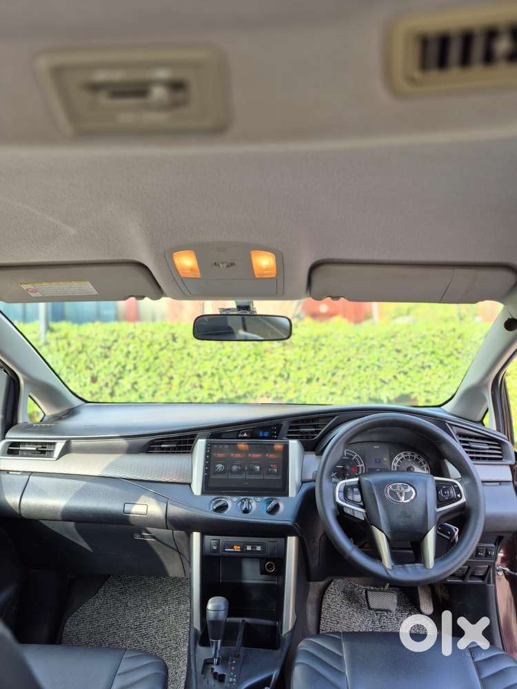 Toyota Innova Crysta 2.8 Gx At 8s, 2017, Diesel