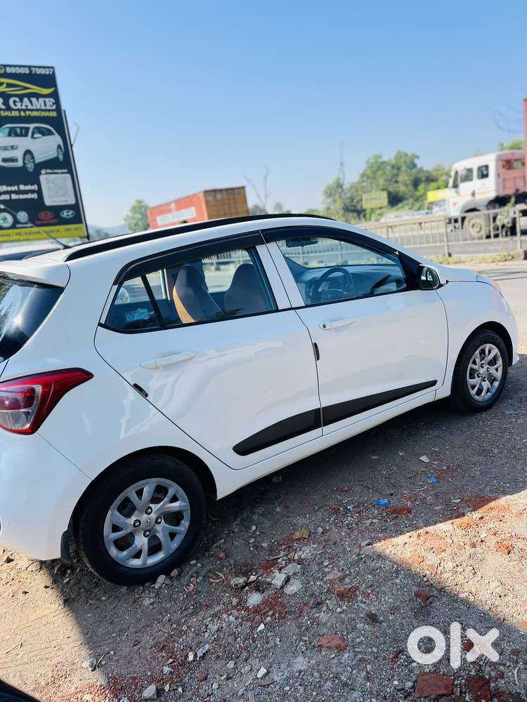 Hyundai Grand I10 2016-2017 Sportz Cng, 2019, Cng & Hybrids