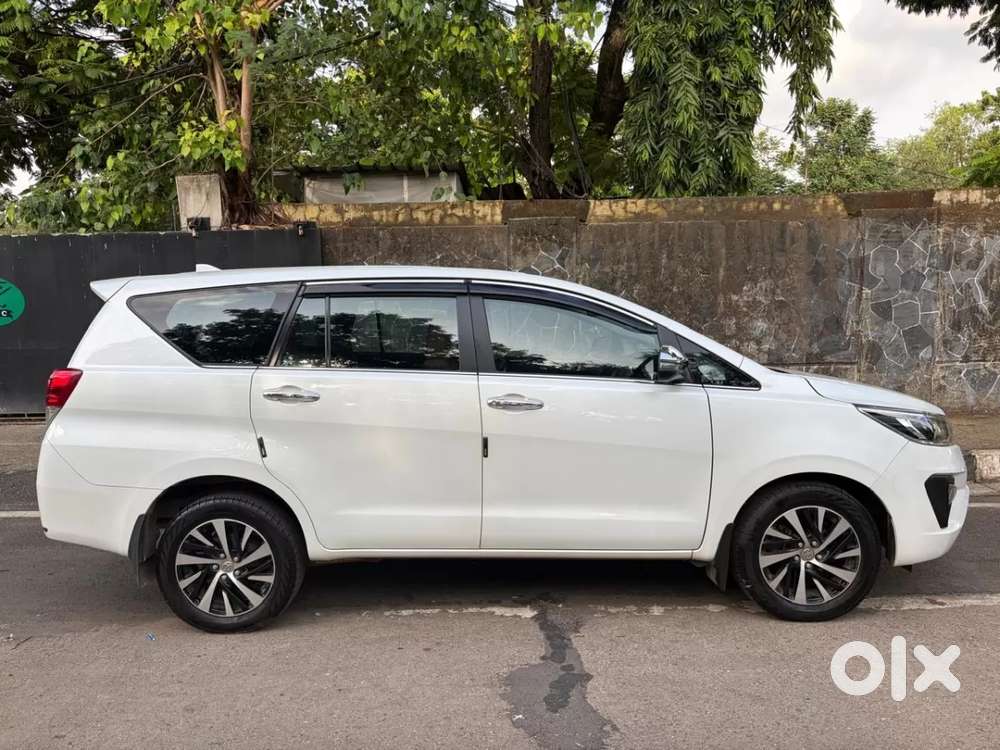 Toyota Innova Crysta [2020-ongoing] 2.7 Zx At 7 Str, 2022, Petrol