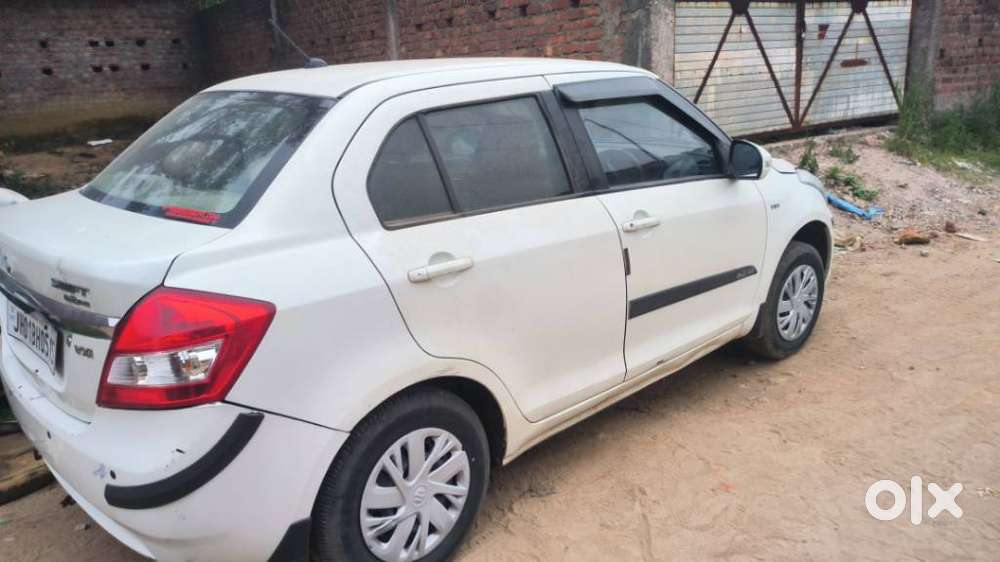 Maruti Suzuki Swift Dzire 1.2 Vxi Bsiv, 2014, Petrol