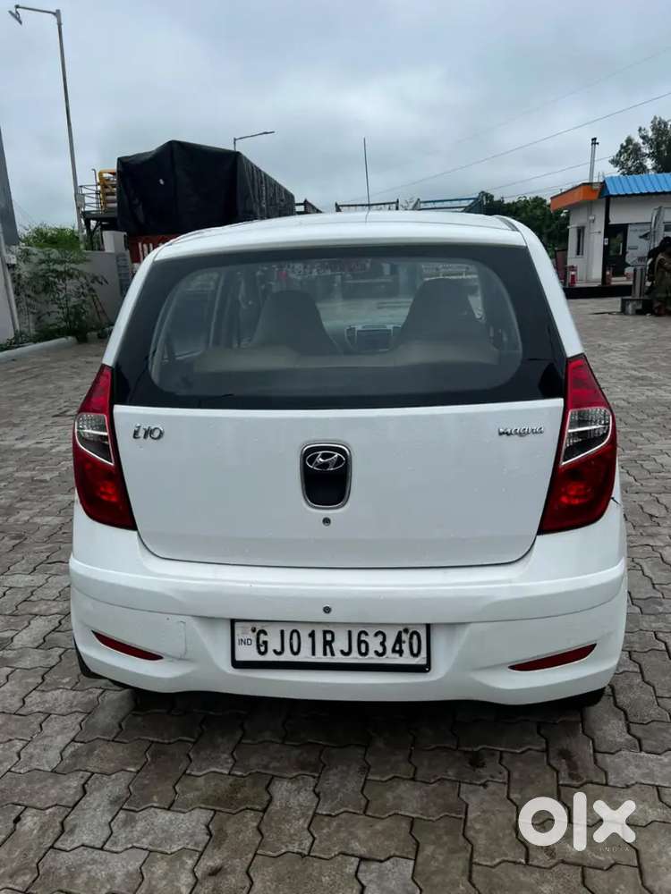 Hyundai I10 2015 Cng & Hybrids 125000km Driven