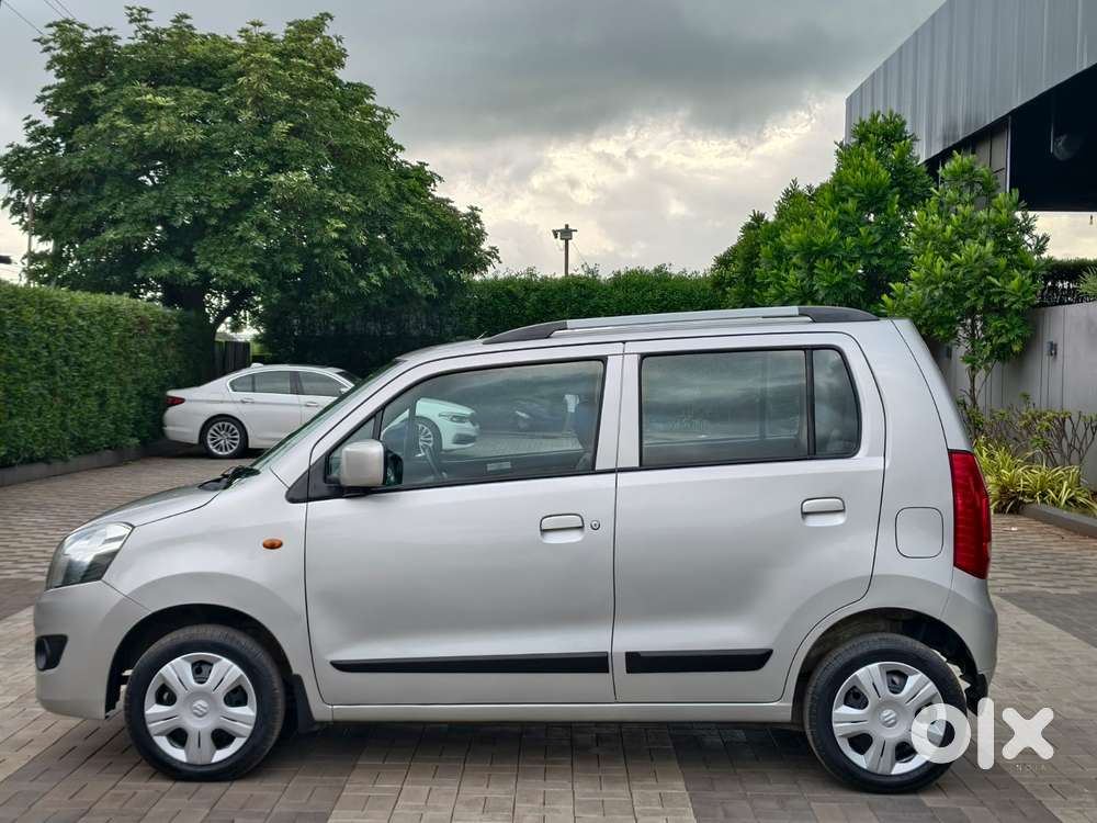 Maruti Suzuki Wagon R Amt Vxi, 2016, Petrol