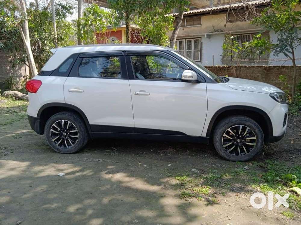 Maruti Suzuki Brezza 1.5 Zxi Plus Smart Hybrid, 2020, Petrol