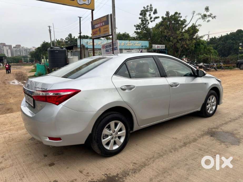 Toyota Corolla Altis G At, 2016, Petrol