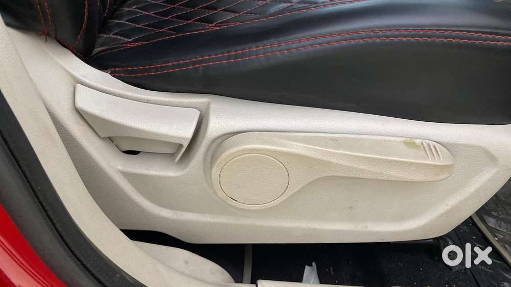 Mahindra Xuv300 W8 Option Dual Tone Diesel, 2019, Diesel