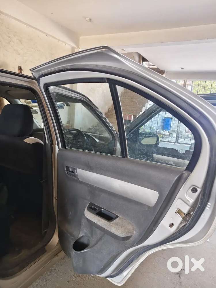 Maruti Suzuki Dzire 2009 Petrol Well Maintained