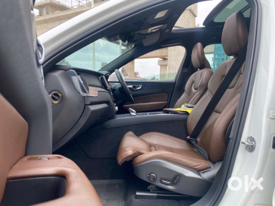 Volvo Xc60 Inscription, 2023, Petrol