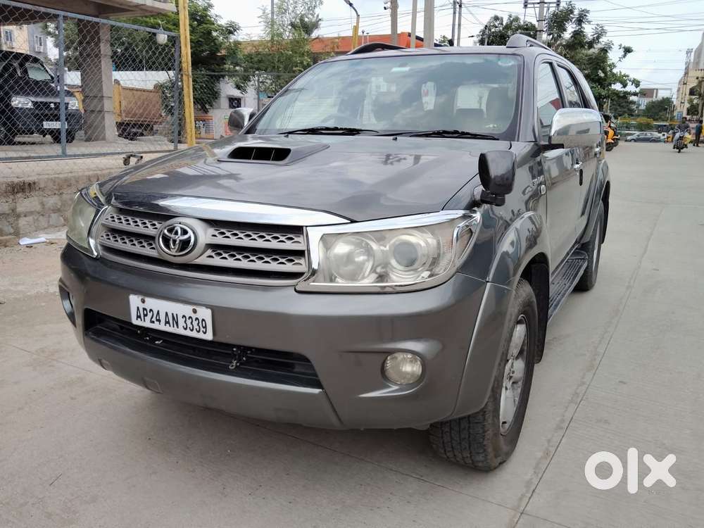 Toyota Fortuner 3.0 Diesel, 2011, Diesel