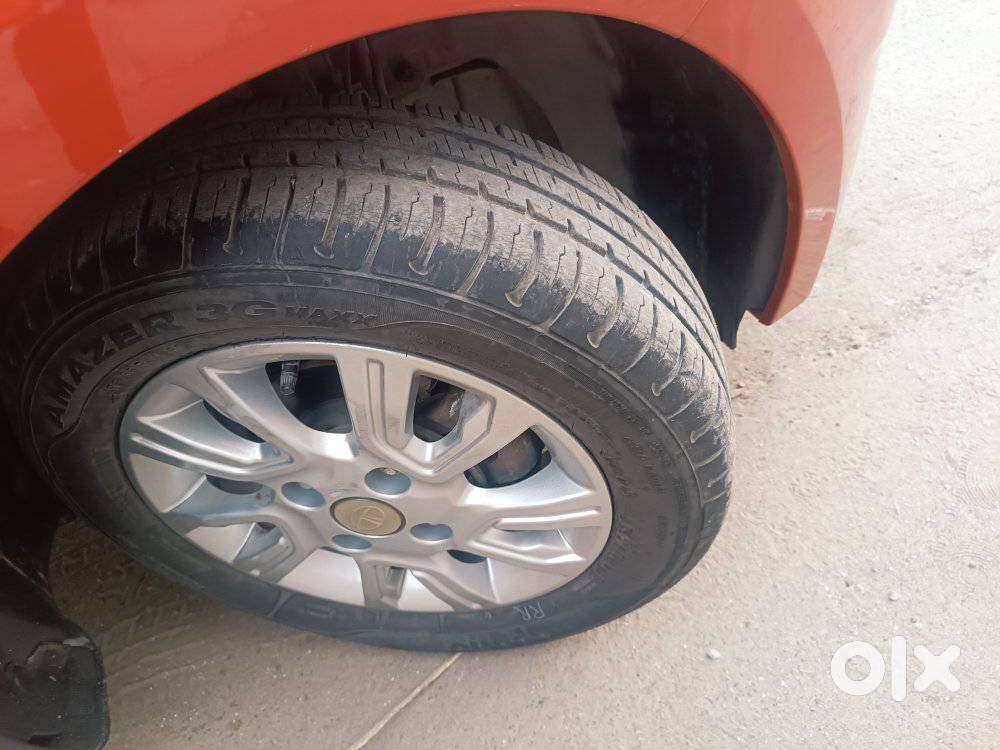 Tata Tiago 1.2 Revotron Xza, 2018, Petrol