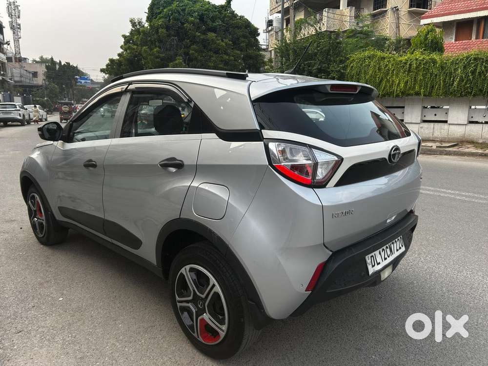 Tata Nexon 1.5 Revotorq Xm (s), 2018, Petrol